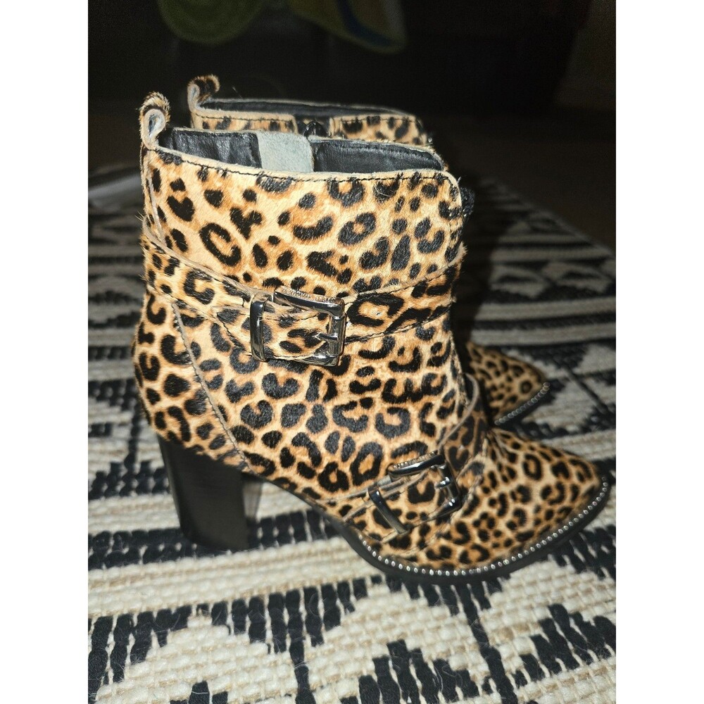 Steve Madden HALLE-L Leopard Print Cow Hair Buckle Straps Block Heel Boots 7M